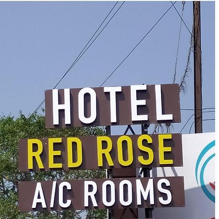 Hotel Red Rose Vadodara Extérieur photo