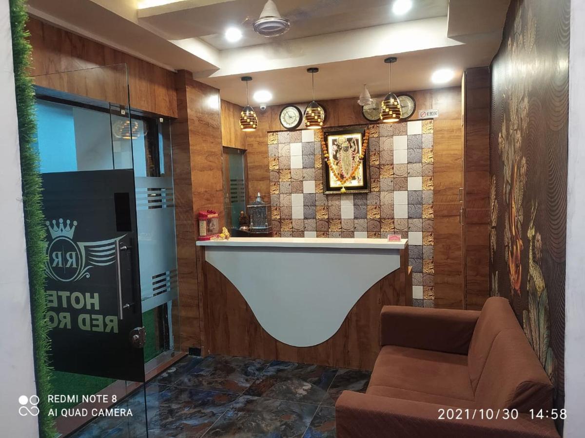 Hotel Red Rose Vadodara Extérieur photo